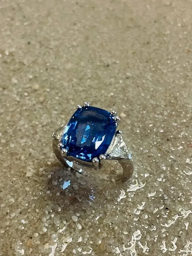 bague saphir Ceylan